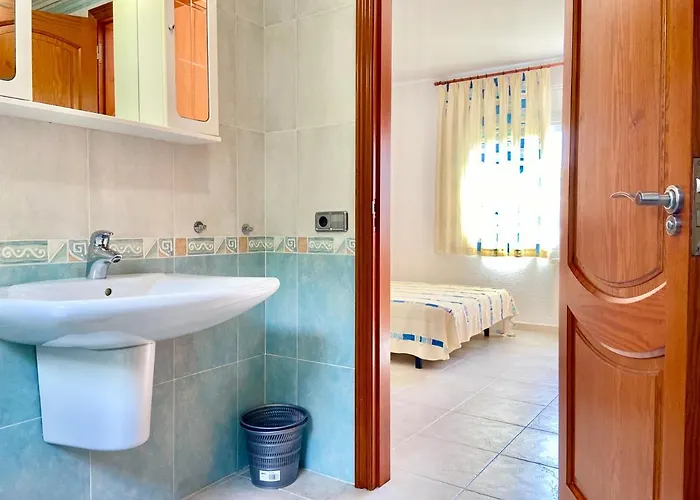 Sandalia Вилла Льорет-де-Мар